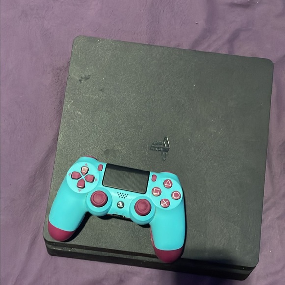 Ps4pro - Picture 1 of 1